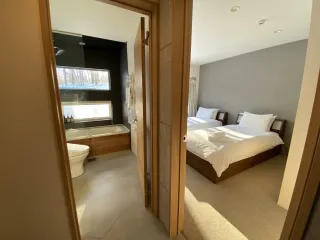 Hibiki_bedroom_1