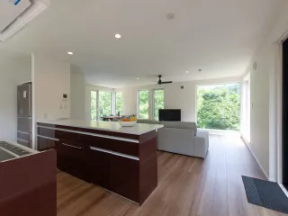 YNT#1 kitchen